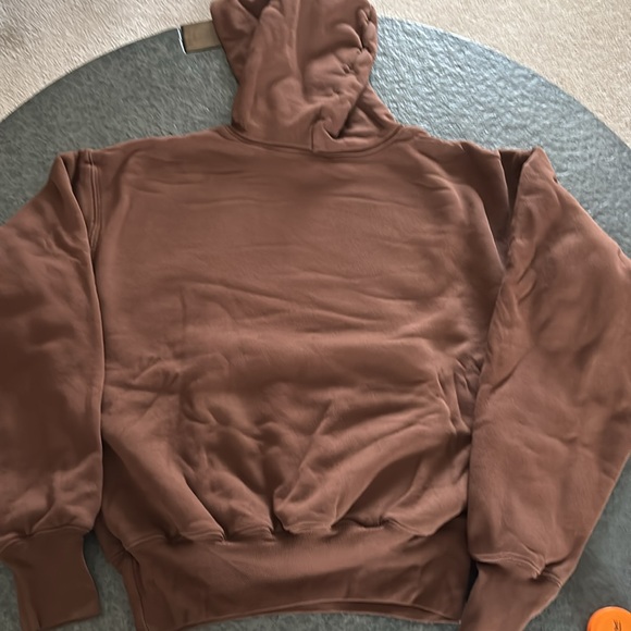 🤎 Yeezy Gap Chocolate Brown Pullover Sweater with Ribbed Cuffs size S NWOT 🤎 - Picture 3 of 3